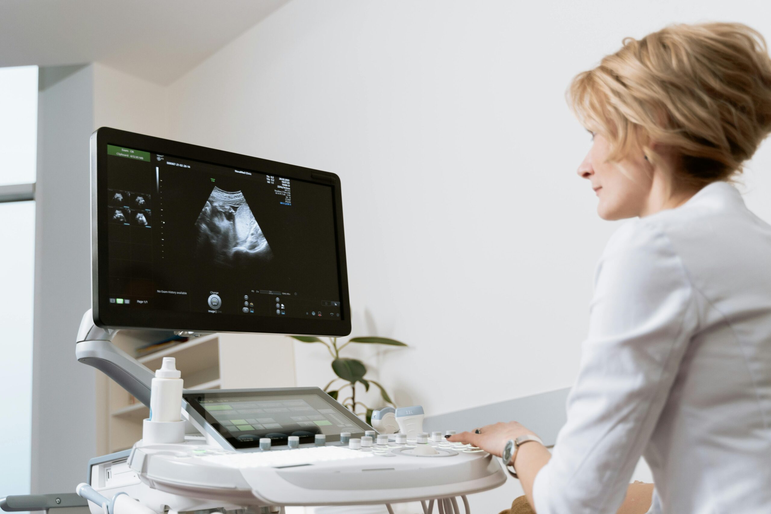 We offer reliable Ultrasound and X-Ray imaging services performed with modern equipment and expert care to ensure diagnostic accuracy and patient safety.
